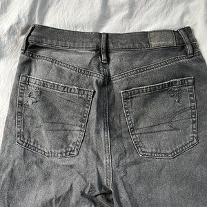 American Eagle Distressed High Rise Mom Jeans, Size 4 Short